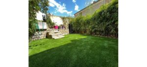 gazon synthétique piscine